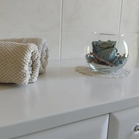 7 Flower Street Apartment